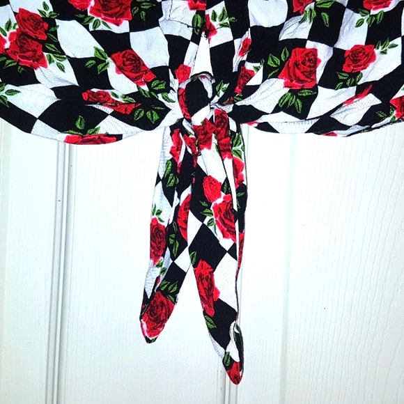 🇨🇦●SALE●Spencer's Checkered Button down Shirt - Picture 9 of 13